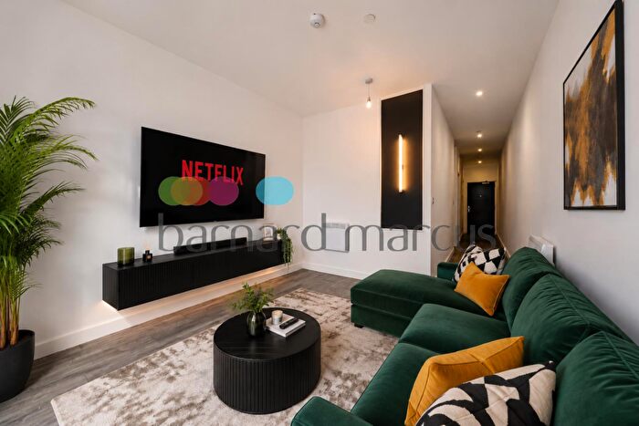 Apartment To Rent In Purley Way, Croydon, CR0
