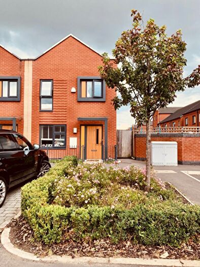 3 Bedroom Town House To Rent In St. Ambrose Lane, Salford, M6