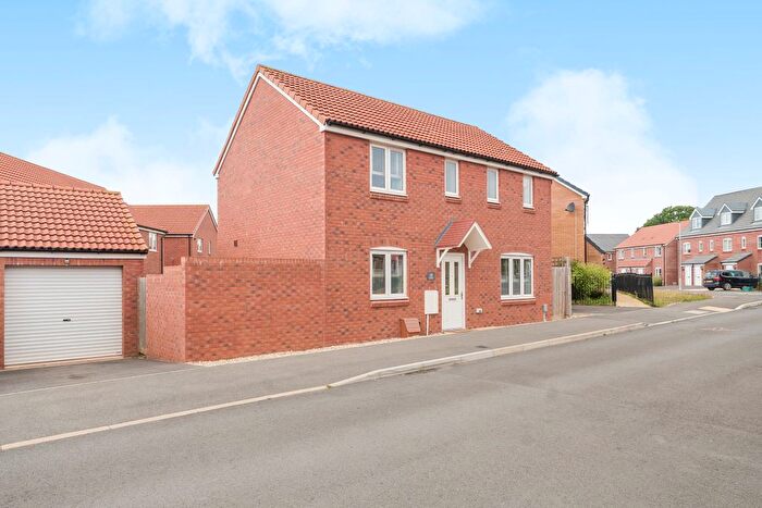 3 Bedroom Detached House For Sale In Warren Street, Monkton Heathfield, TA2