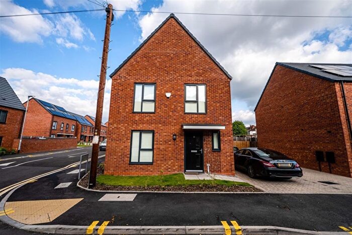 4 Bedroom Detached House To Rent In Elias Mattu Avenue, Wolverhampton, WV3