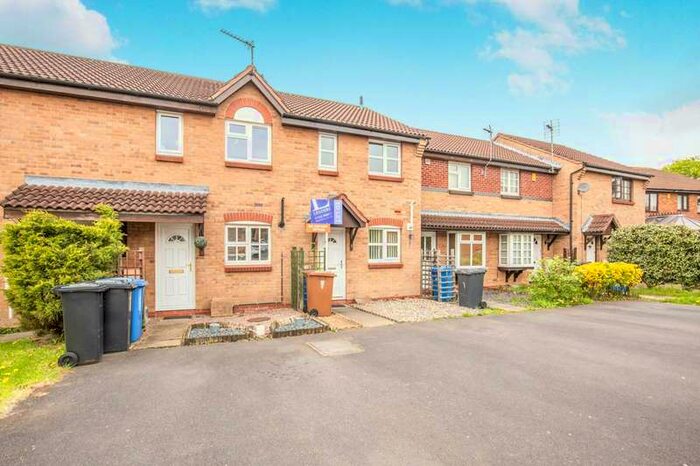 2 Bedroom Town House To Rent In Maytree Close, Oakwood, DE21