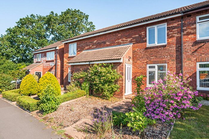 2 Bedroom Terraced House For Sale In Stonebridge Drive, Frome, BA11