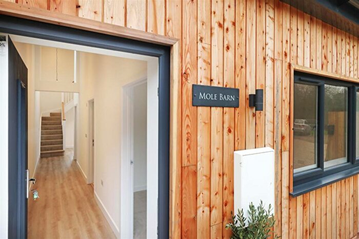 3 Bedroom House For Sale In Reigate, RH2