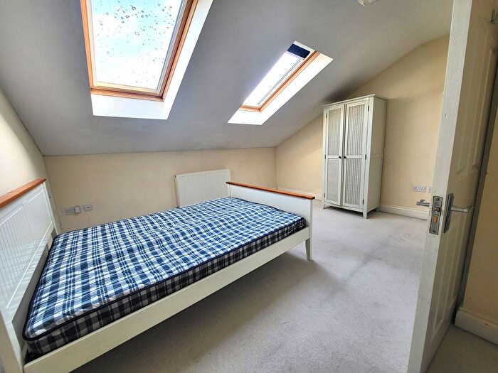 4 Bedroom Semi-Detached House To Rent In Portland Road, Ashford, Surrey, TW15