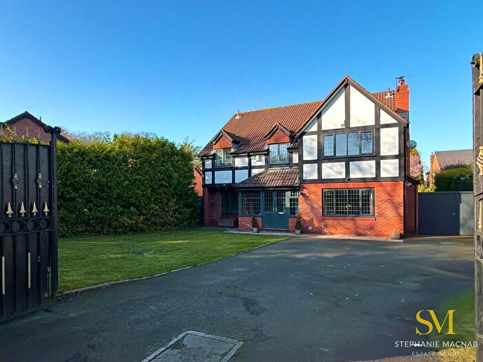 5 Bedroom Detached House For Sale In Bushbys Lane, Formby, Liverpool, L37