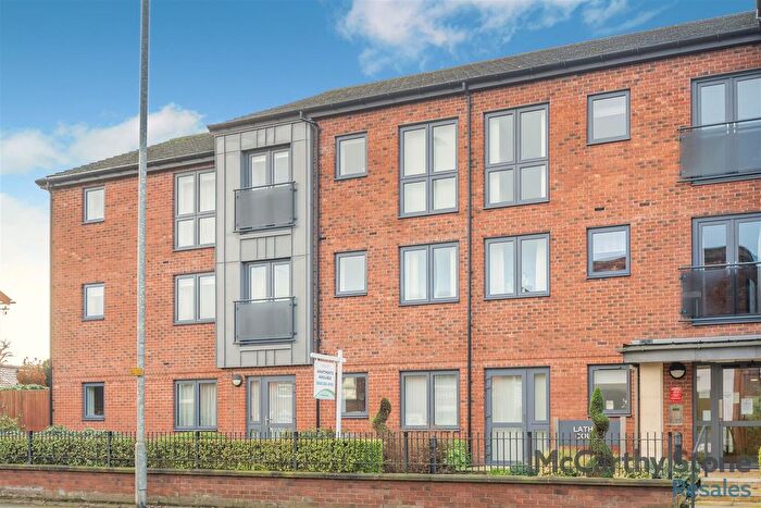 1 Bedroom Flat For Sale In Latham Court, Middlewich Road, Sandbach, Cheshire, CW11