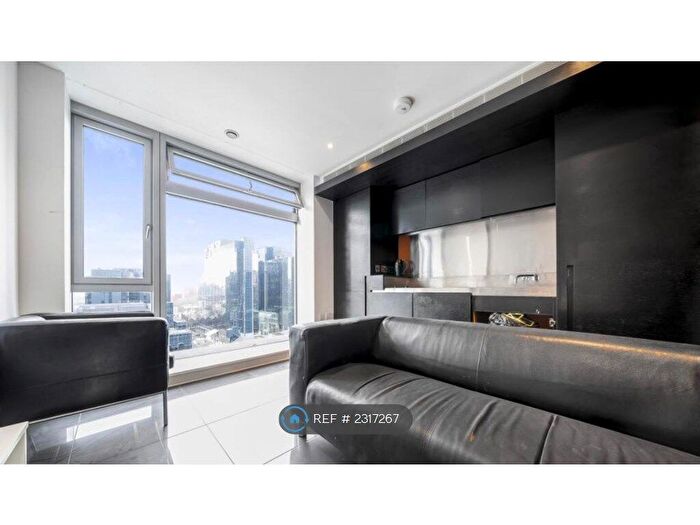 Studio To Rent In Pan Peninsula Square, London, E14