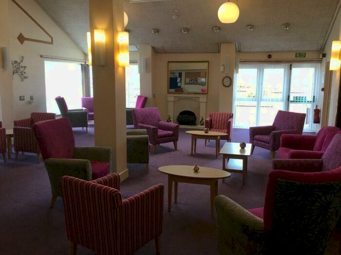 1 Bedroom Flat To Rent In Over 's Greenwood Street, Oldham, Greater