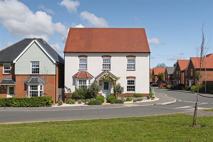 4 Bedroom Detached House For Sale In Russett Lane, Faversham, ME13
