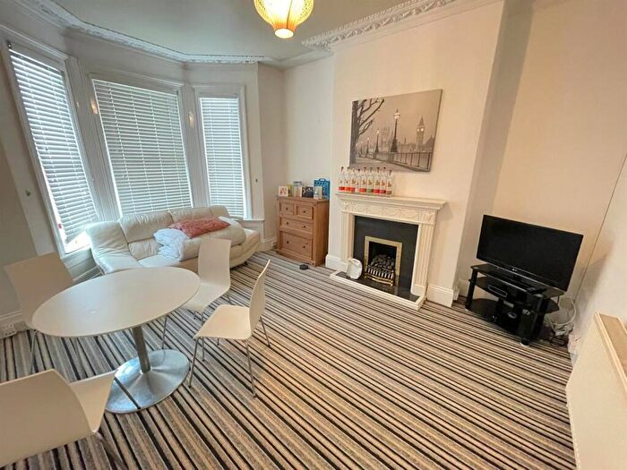 4 Bedroom House To Rent In Derry Avenue, Plymouth, PL4