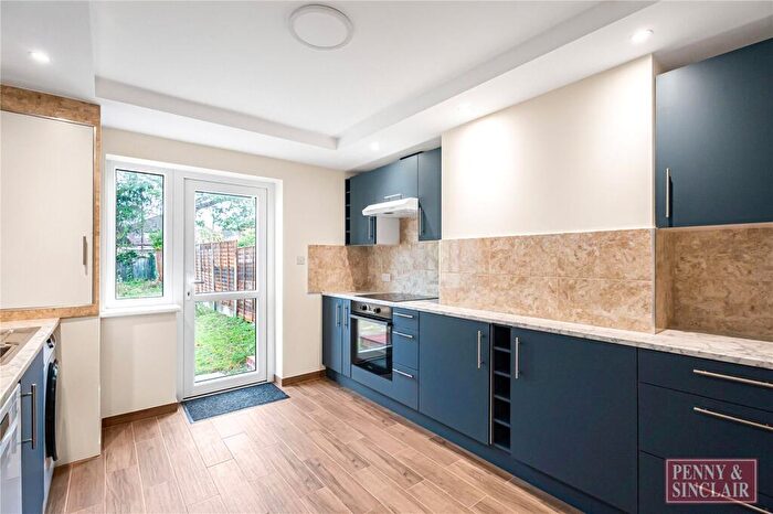 3 Bedroom House To Rent In Cedar Road, Botley, OX2