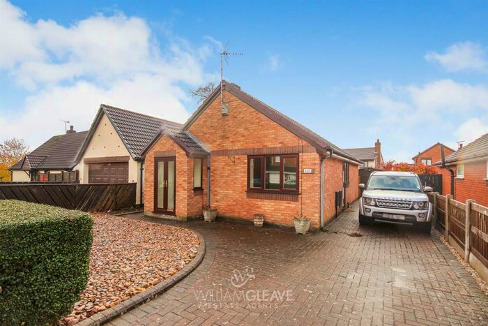 2 Bedroom Bungalow To Rent In Park Avenue, Bryn-Y-Baal, CH7