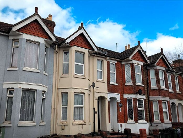 2 Bedroom Terraced House To Rent In Romsey Road, Southampton, Hampshire, SO16