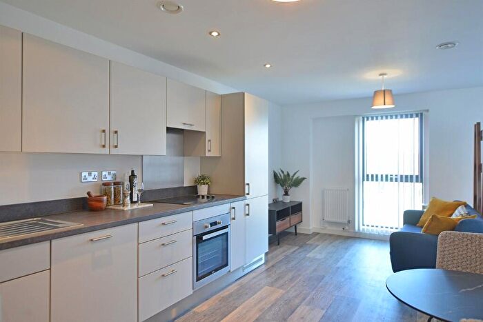 Apartment To Rent In Apartment, The Forum, Pershore Street, Birmingham, B5