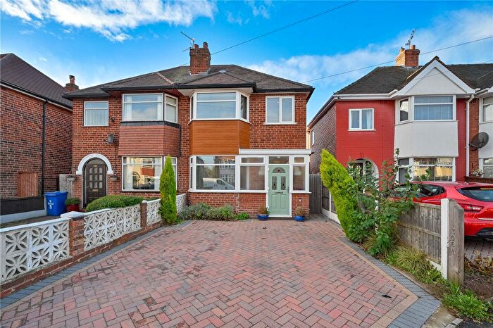 3 Bedroom Semi-Detached House For Sale In Oxford Gardens, Stafford, Staffordshire, ST16