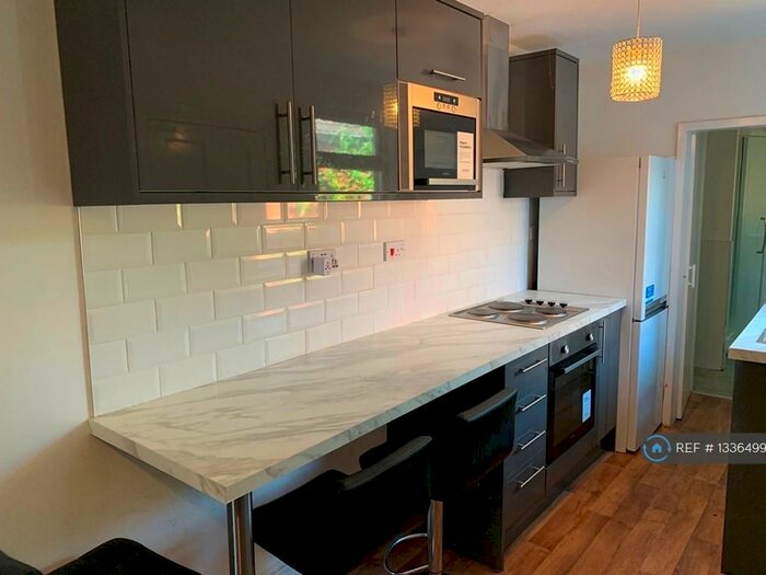 3 Bedroom Terraced House To Rent In Gresham Street, Coventry, CV2