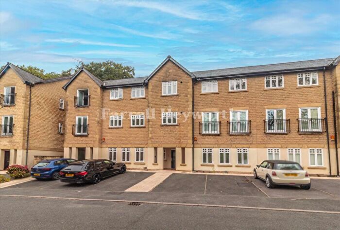 2 Bedroom Flat For Sale In The Colonnade, Lancaster, LA1