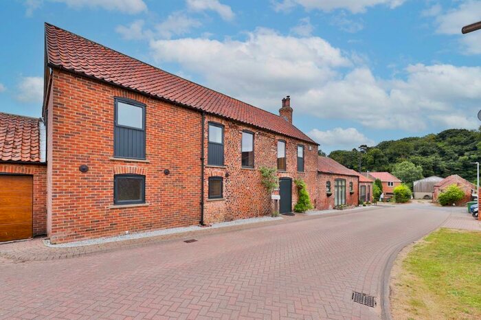 4 Bedroom Detached House For Sale In Village Farm, Middleton On The Wolds, Driffield, YO25