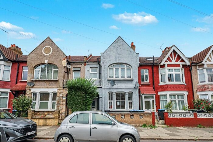2 Bedroom Terraced House For Sale In Flat A & Flat B, Tottenhall Road, Palmers Green, London, N13