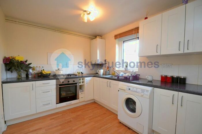 1 Bedroom Flat To Rent In Paterson Close, Leicester, LE4