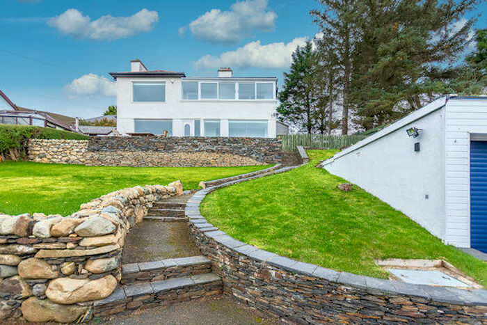 4 Bedroom Detached House For Sale In Garth Y Mor, Llwyngwril, Gwynedd, LL37