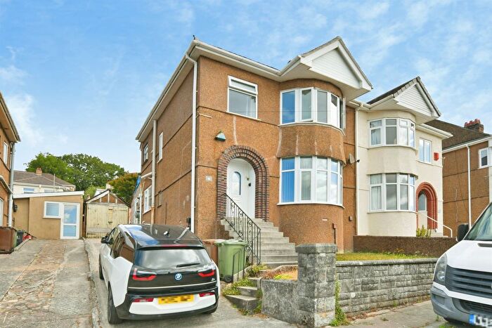 3 Bedroom Semi-Detached House For Sale In Fairview Avenue, Plymouth, PL3