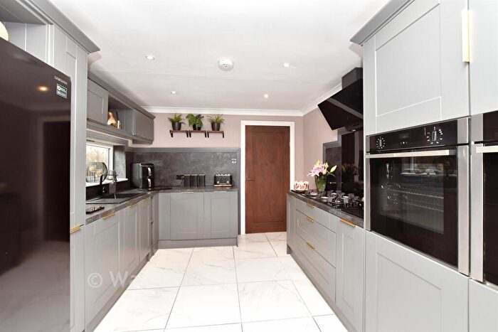 4 Bedroom Detached Bungalow For Sale In Imperial Avenue, Minster On Sea, Sheerness, Kent, ME12