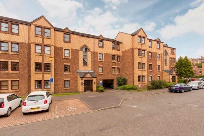 2 Bedroom Flat To Rent In Craighouse Gardens, Morningside, Edinburgh EH10