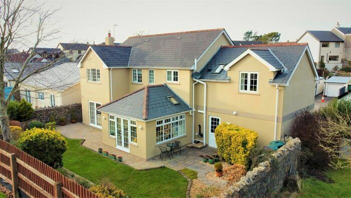 4 Bedroom Detached House For Sale In Sigingstone, Cowbridge, CF71