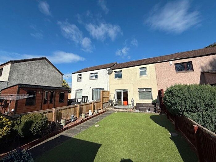 3 Bedroom Terraced House For Sale In Cluny Place, Glenrothes, KY7