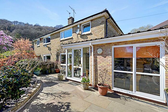 4 Bedroom Semi-Detached House For Sale In The Glen, Todmorden, OL14