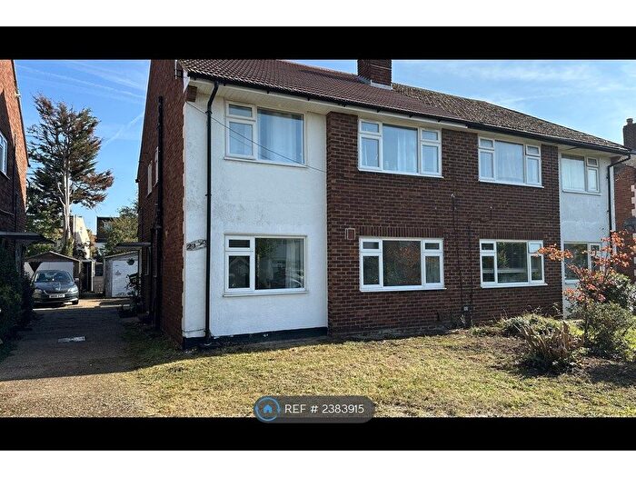 2 Bedroom Maisonette To Rent In Wolsey Close, Hounslow, TW3