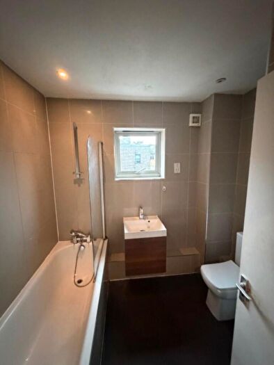 1 Bedroom Flat To Rent In Patrol Place, London, SE6