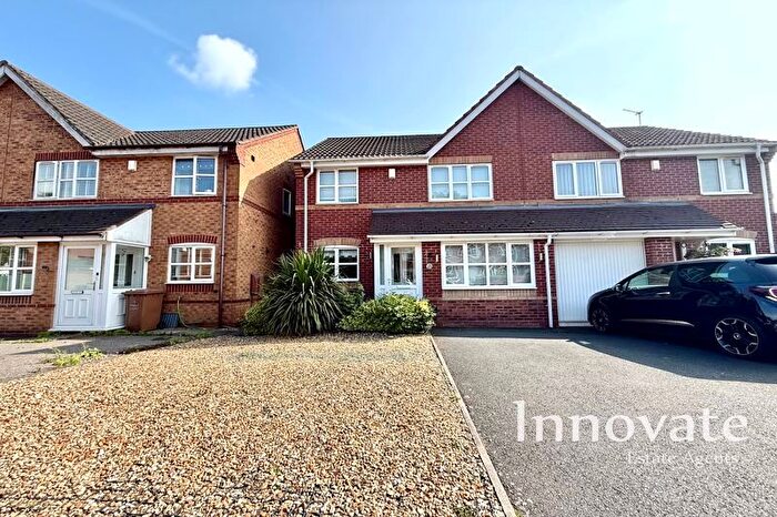3 Bedroom Semi-Detached House To Rent In Teal Grove, Wednesbury, WS10