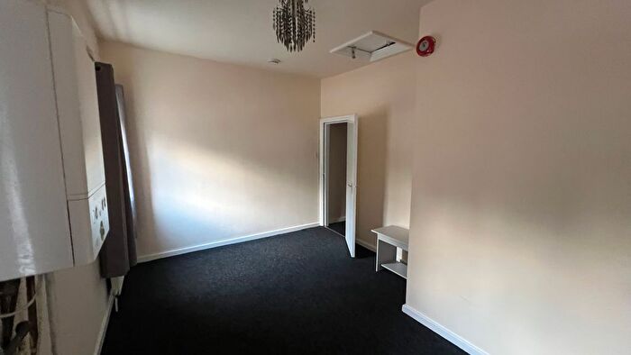 1 Bedroom Flat To Rent In Wellgate, Rotherham, S60