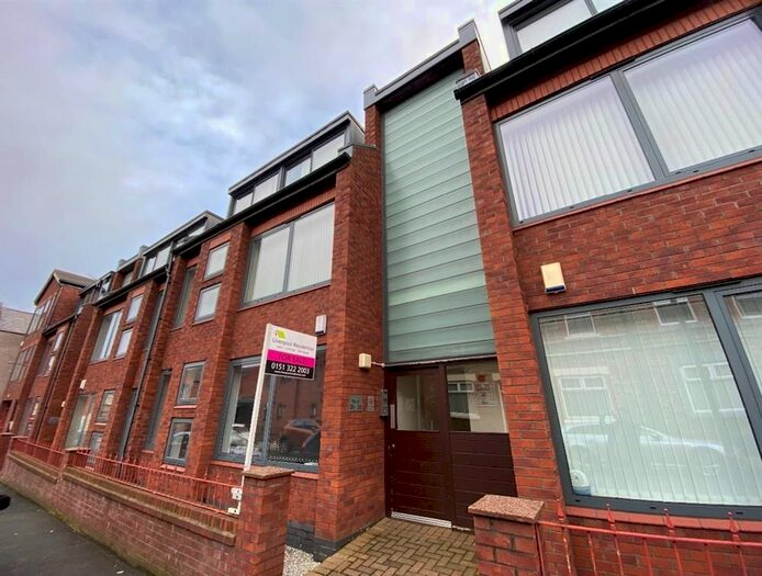 2 Bedroom Flat To Rent In Heald Street, Garston, Liverpool, L19