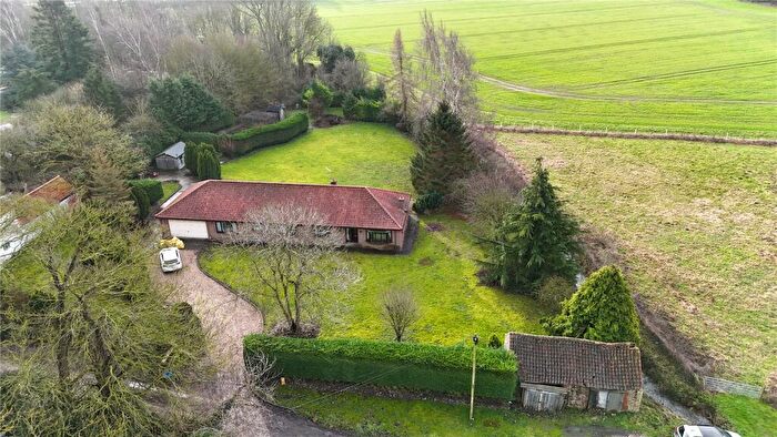 3 Bedroom Bungalow For Sale In Castlethorpe, Brigg, Lincolnshire, DN20