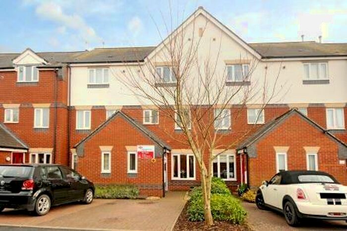 3 Bedroom Town House To Rent In Old Mill Close, Hereford, HR4