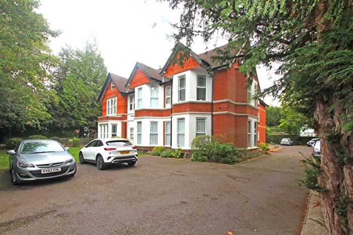 1 Bedroom Flat For Sale In Wellington Road, Bournemouth, BH8