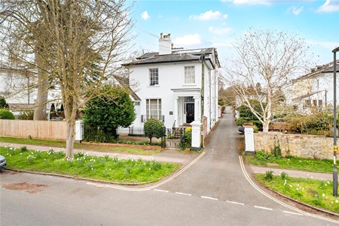 2 Bedroom Apartment For Sale In Grafton Road, Cheltenham, GL50