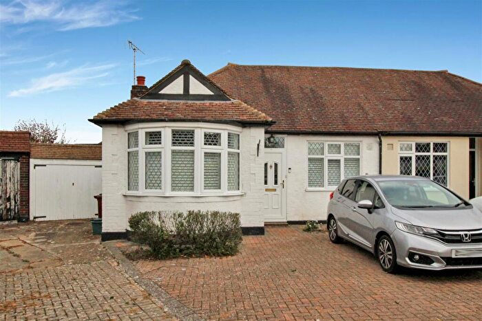 3 Bedroom Semi-Detached Bungalow For Sale In Fir Tree Close, Stoneleigh, KT19