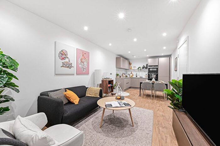 1 Bedroom Flat To Rent In Sanday Drive, Colindale, NW9