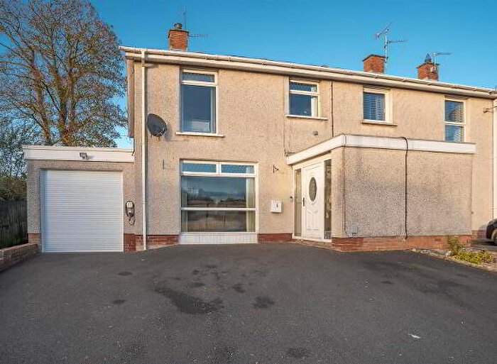 3 Bedroom End Of Terrace House For Sale In Glendarragh Park, Crumlin, BT29