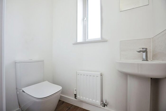 3 Bedroom Detached House For Sale In Merryweather Mews, Stratford-Upon-Avon, Warwickshire, CV37