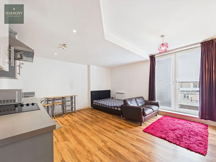 1 Bedroom Property To Rent In Bromsgrove Street, Latitude, B5