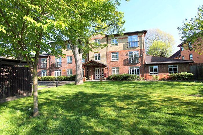 1 Bedroom Retirement Property For Sale In Beddington Gardens, Wallington, SM6
