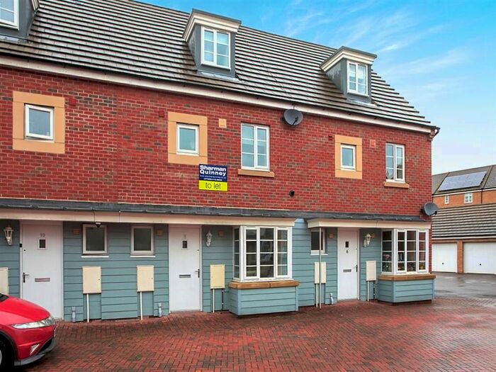 4 Bedroom Terraced House To Rent In Daisy Drive, Hampton Vale, Peterborough, PE7