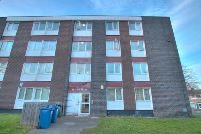 2 Bedroom Flat To Rent In St Just Place, Kenton Bar, Newcastle Upon Tyne, NE5
