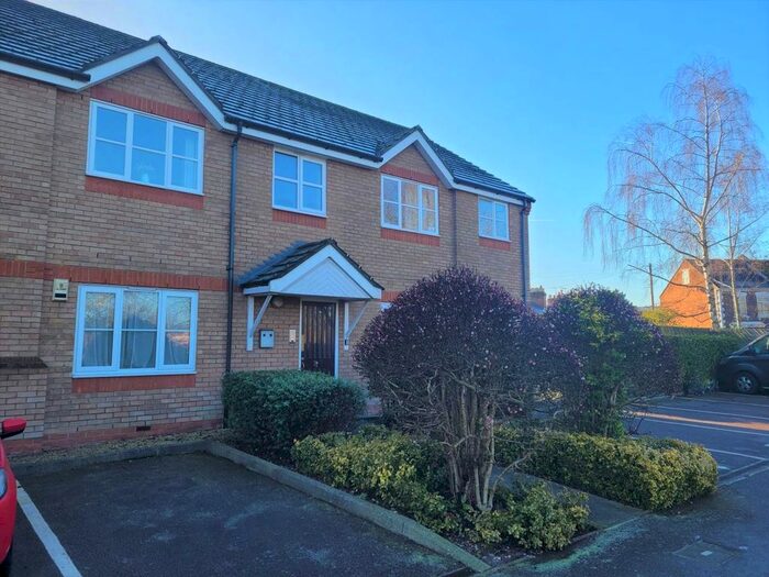 2 Bedroom Flat To Rent In Hilda Wharf, Aylesbury HP20