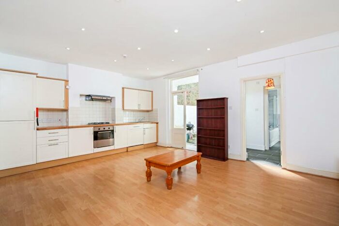 1 Bedroom Flat To Rent In Ainger Road, Primrose Hill, NW3